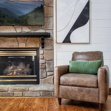 Mulberry Ridge Villa Сивиървил Екстериор снимка