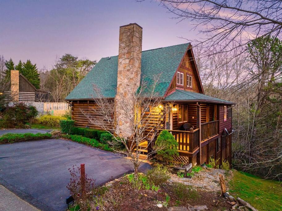 Mulberry Ridge Villa Сивиървил Екстериор снимка
