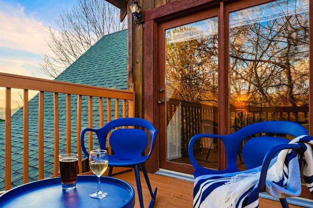 Mulberry Ridge Villa Сивиървил Екстериор снимка