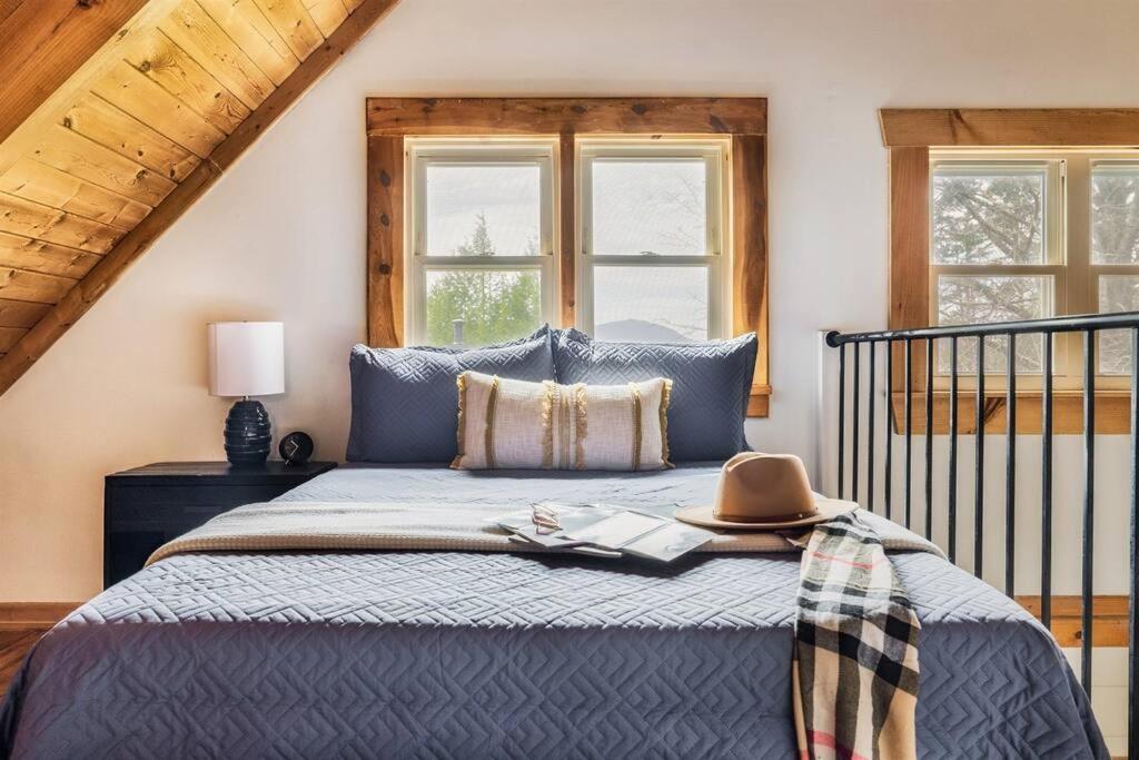 Mulberry Ridge Villa Сивиървил Екстериор снимка